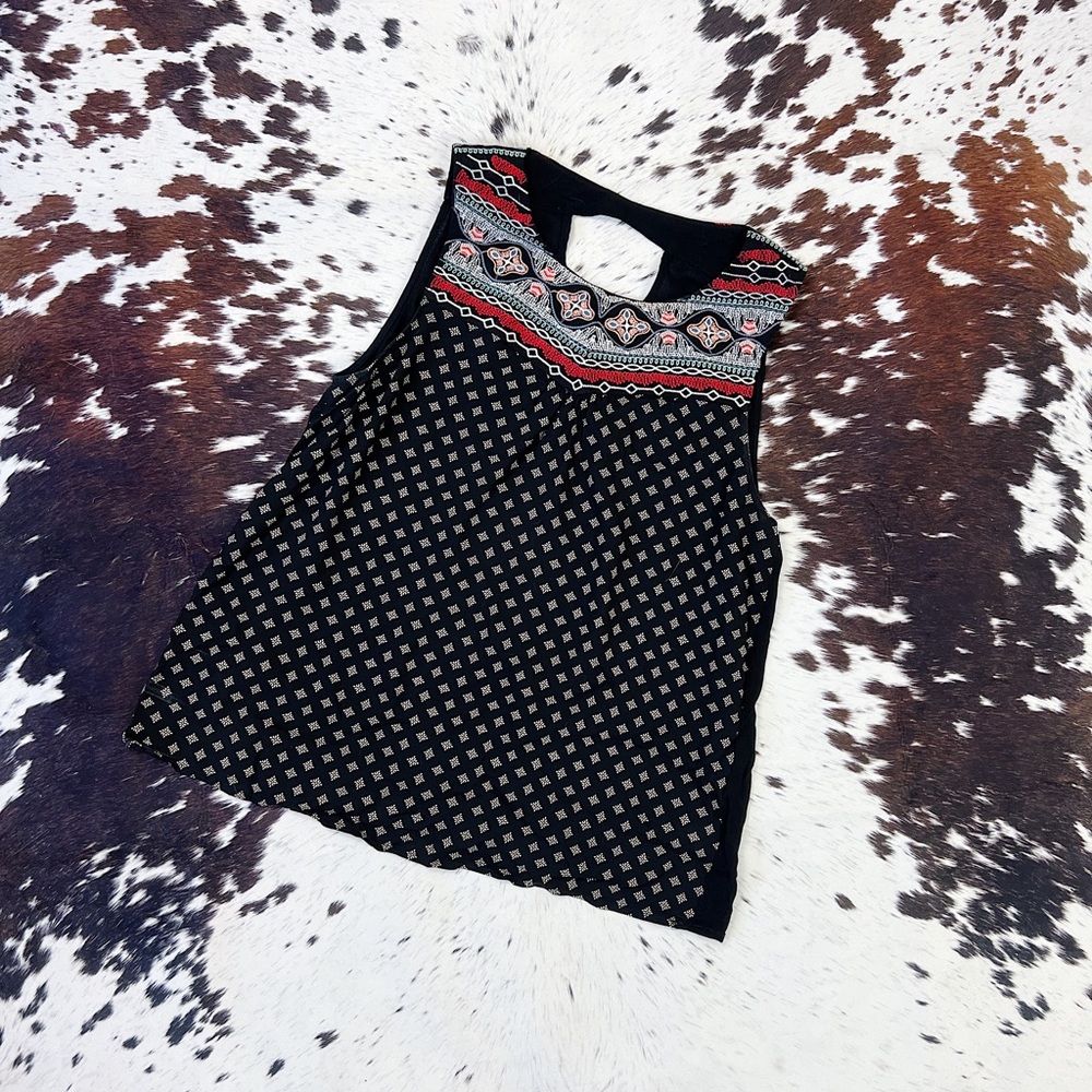 THML Anthropologie Black Embroidered Tank Top M